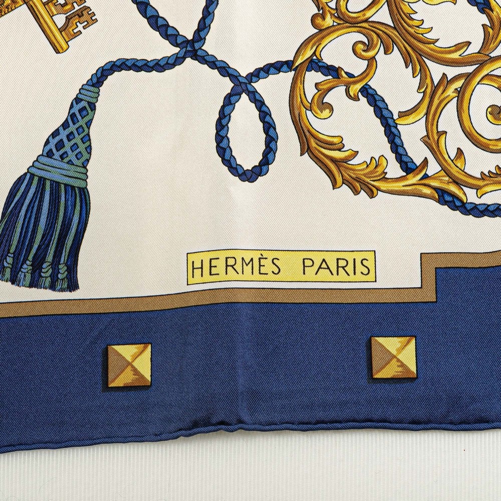 Pre-Loved Hermes Les Cles Silk Scarf - Picture 3 of 5